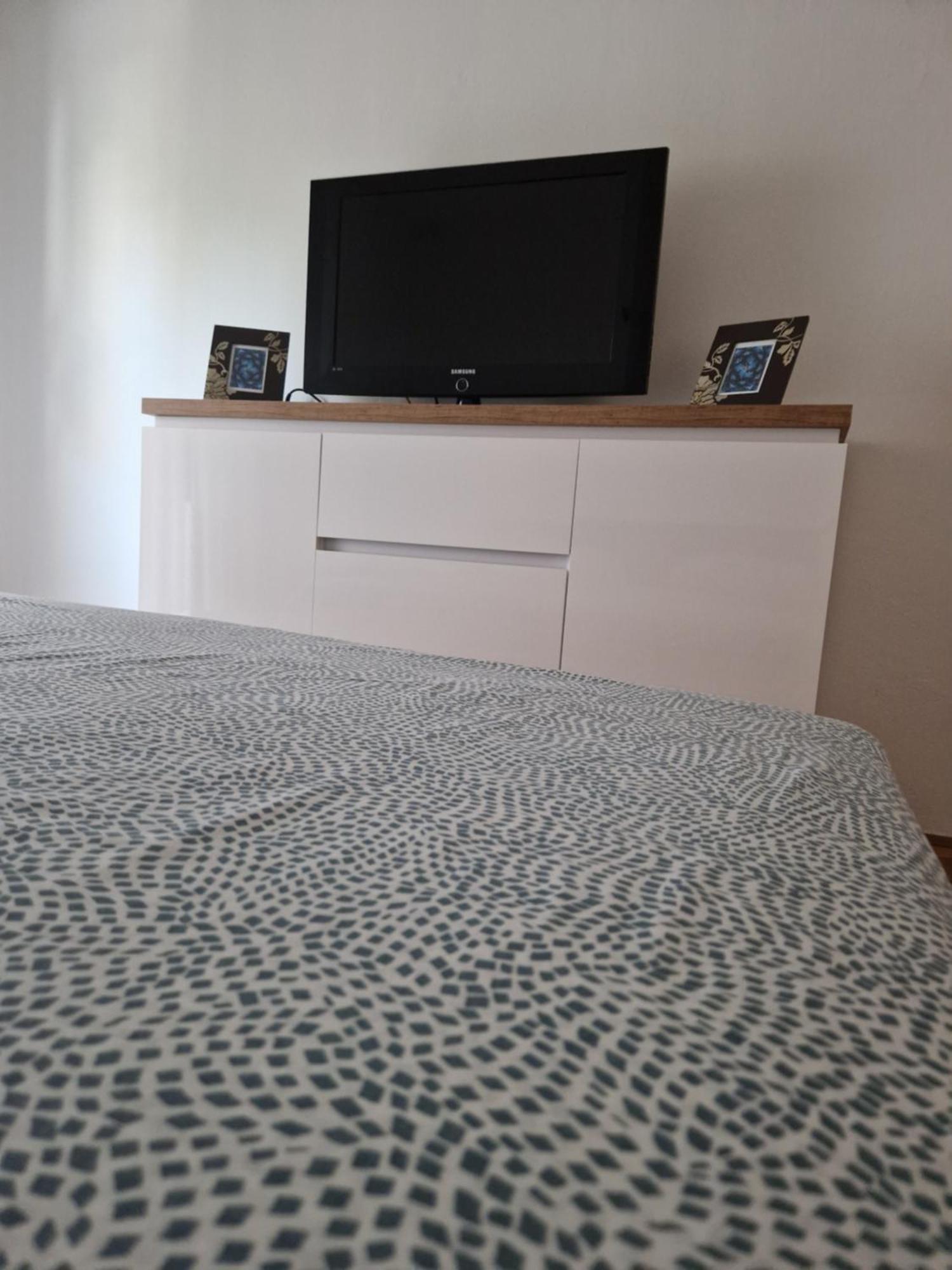 Guesthouse Irac 투즐라 외부 사진